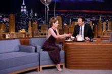 VIDEO: Parker Posey Helps Celebrate THE TONIGHT SHOW's 500th Episode