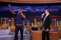 VIDEO: Idris Elba & Jimmy Fallon Face Off in Box of Microphones
