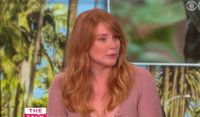 VIDEO: Bryce Dallas Howard Talks Starring Opposite Robert Redford in PETE'S DRAGON Video