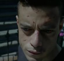 VIDEO: Sneak Peek - Mr. Robot & Elliot Try to Make Nice on Next MR. ROBOT