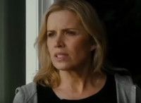 VIDEO: Sneak Peek - Madison Struggles to Cope on Next FEAR THE WALKING DEAD Video