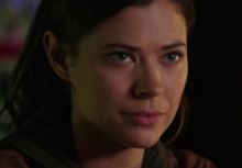 VIDEO: Sneak Peek - 'The Near Far Problem' Episode of FREQUENCY on The CW