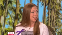 VIDEO: Chelsea Clinton Reacts to Trump's 'Nasty Woman' Comment; SNL's Hillary & More