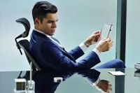 VIDEO: Cast of Syfy's INCORPORATED Shares Chilling Look Into the Future