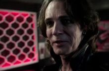 VIDEO: Sneak Peek - 'Rock Never Dies' Episode of SUPERNATURAL on The CW