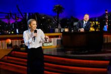VIDEO: Iliza Shlesinger Performs Stand-Up on LATE LATE SHOW