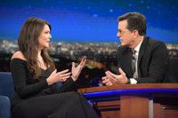 VIDEO: Lauren Graham Is 'Gilmore Girls' Mythbuster on LATE SHOW Video