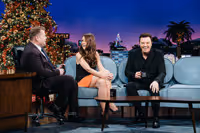 VIDEO: Seth MacFarlane, Katie Holmes Visit LATE LATE SHOW