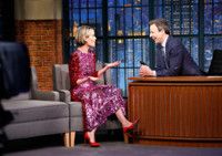 VIDEO: Sarah Paulson Keeps Fangirling Over Rihanna on the Ocean's Eight Set Video