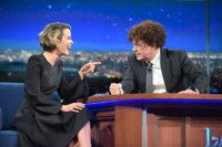 VIDEO: Sarah Paulson Admits She Once Sniffed The Back Of Cher's Head Video