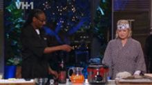 VIDEO: Sneak Peek - VH!'s MARTHA & SNOOP'S POTLUCK DINNER PARTY Returns 2/13