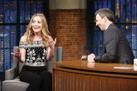 VIDEO: Leslie Mann Feels Weird Calling 'Comedians' Co-Star Robert De Niro 'Bob'