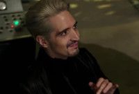 VIDEO: Sneak Peek - 'Abra Kdbra' Episode of THE FLASH on The CW