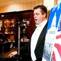 Photo Flash: Tenor Anthony Kearns Pays Tribute to Veterans at Capitol Hill Club