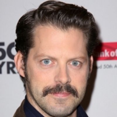 BWW Interview: David Furr Is Banged Up and Bruised in NOISES OFF