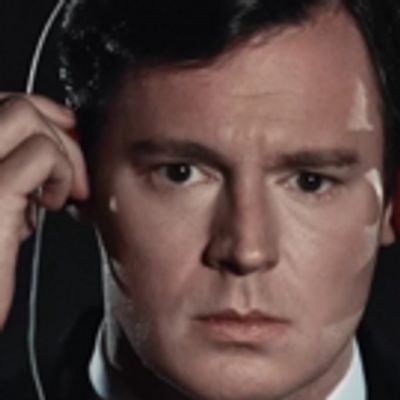 STAGE TUBE: Go Inside the Mind of Patrick Bateman in New AMERICAN PSYCHO TV Spot; Previews Begin Thursday