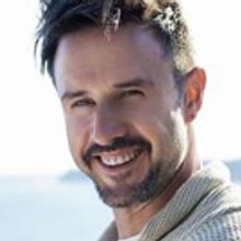 Tickets to SHERLOCK HOLMES in Chicago with David Arquette on Sale Tomorrow