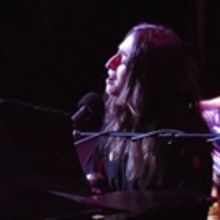 VIDEO: She Just Can't Wait- Sara Bareilles Gives Surprise WAITRESS Performance for Cl