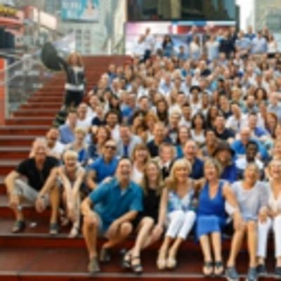 TV Exclusive: Go Back in Time with the Cast of MAMMA MIA! as They Say Goodbye to Broadway