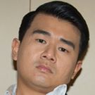 Ronny Chieng and Phil Hanley to Headline Comedy Works This Month