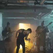 VIDEO: DNCE Release Music Video for New Song 'Body Moves'