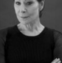 BWW Review: HARLEQUINADE / ALL ON HER OWN, GarrickTheatre, November 7 2015