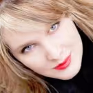 Liz Rubino Returns to NY with MAKE YOURSELF COMFORTABLE Debut at Don't Tell Mama