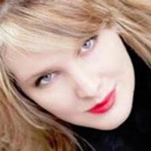 Liz Rubino Returns to NY with MAKE YOURSELF COMFORTABLE Debut at Don't Tell Mama