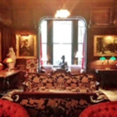 The Accessible Art Fair Opens at the National Arts Club - Brussels Fair Makes NYC Debut