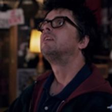 VIDEO: First Look - Billie Joe Armstrong in New Comedy ORDINARY WORLD
