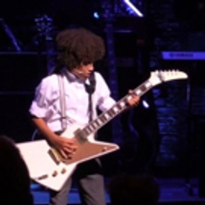 TV: SCHOOL OF ROCK's Brandon Niederauer Gets Groovy with Tribute to Jimi Hendrix