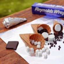 Marina's Menu: National Smore's Day and Campfire Treats with REYNOLDS