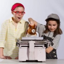 Cast Announced for FLORA AND ULYSSES at Stages Theatre