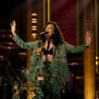 VIDEO: Corinne Bailey Rae Performs 'Green Aphrodisiac' on TONIGHT SHOW Video