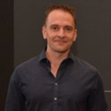 Gene Gillette Says CURIOUS INCIDENT is Unlike 'Anything You've Ever Seen Before'