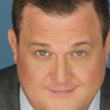 MIKE & MOLLY's Billy Gardell Returning to Treasure Island, Today
