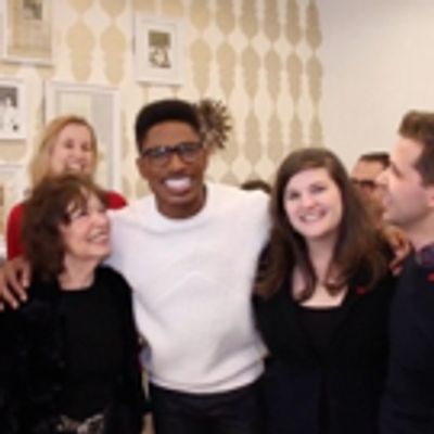 TV Exclusive: BROADWAY QUICK CHANGE with Robert Hartwell and the Dramatists Guild Fund!