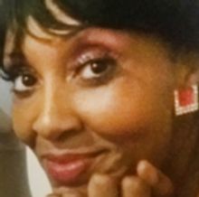 BWW Review: Josephine Reigns Supreme in THE LAST NIGHT OF JOSEPHINE BAKER at Midtown 