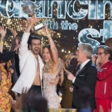 Nyle DiMarco & Peta Murgatroyd Crowned Winners of DWTS Season 22
