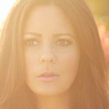 The Lisa Smith Wengler Center for the Arts presents Sara Evans