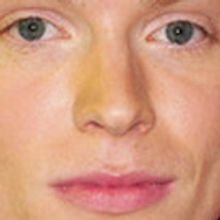 Freddie Fox, Clare Foster, Amy Morgan and More Announced for TRAVESTIES Revival