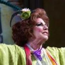 BWW Reviews: MADWOMAN OF CHAILLOT Saves the World in Style at Avant Bard