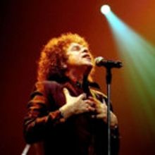 Leo Sayer and Lulu Kick Off Australian Tour