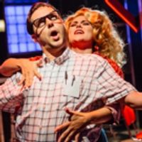 BWW Review: FIVE COURSE LOVE serves it at Stages Repertory Theatre Photo