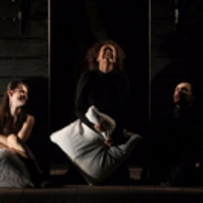 BWW Review: Maly Drama Theatre's Unforgettable, Explosive THREE SISTERS at the Kennedy Center