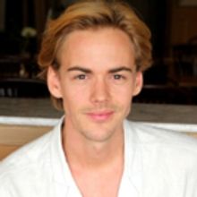 Anton Zetterholm of THE PHANTOM OF THE OPERA at Cirkus Stockholm