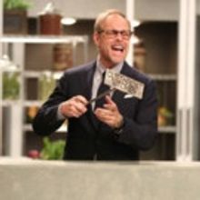 Food Network's CUTTHROAT KITCHEN: TIME WARP TOURNAMENT Debuts Today