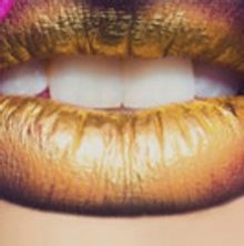 Selfie Society: JCTC's Vanity Series Examines Contemporary Narcissism