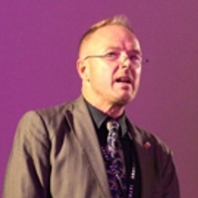 Design-Focused 'in 1: the podcast' Welcomes United Scenic Artists Rep Carl Mulert