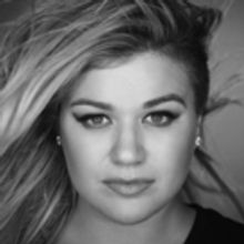 Kelly Clarkson Renews Agreement with ASCAP